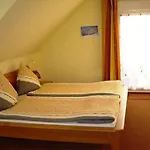 Walddorf Gasthof 2*