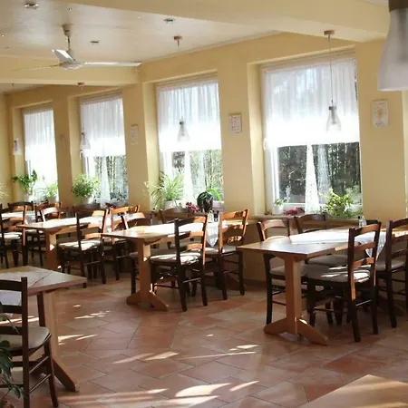 Walddorf Βίντερμπεργκ